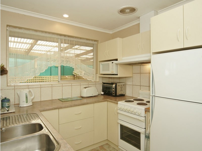 79 Kalgoorlie Avenue, Port Noarlunga SA 5167