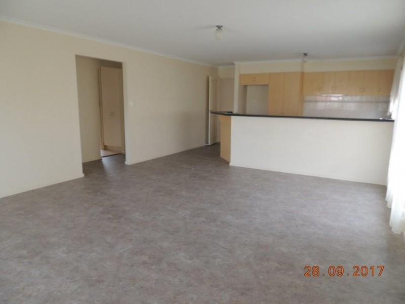 22 Kari Crescent, Huntfield Heights SA 5163