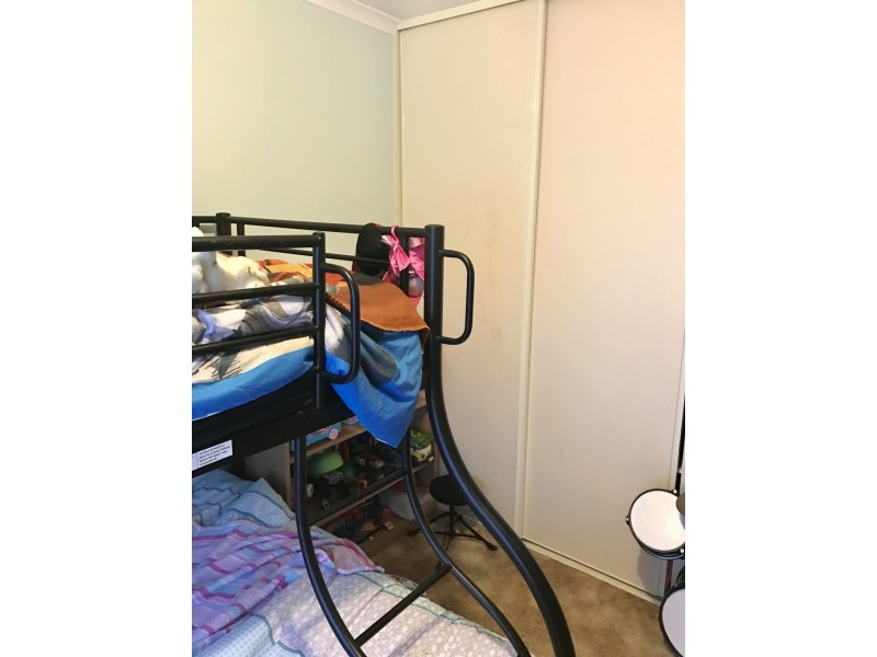 1 HOLT COURT, Trott Park SA 5158