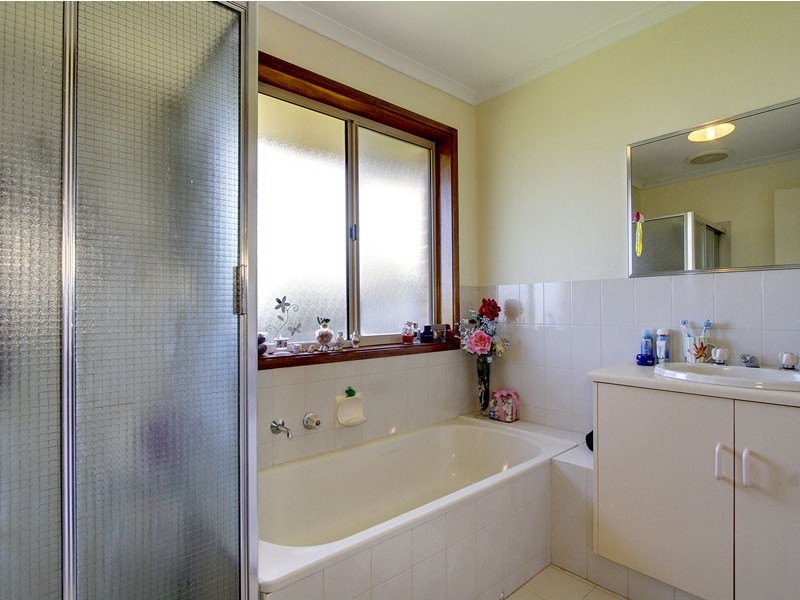 19 Gardenia Crescent, Morphett Vale SA 5162