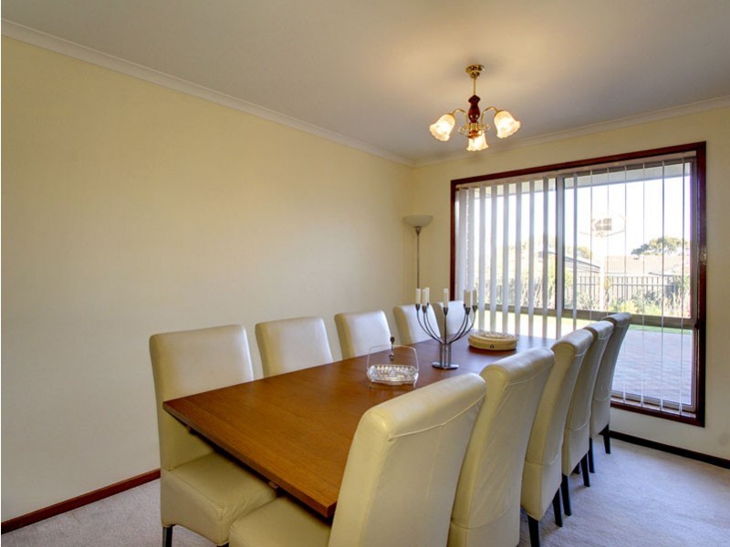 19 Gardenia Crescent, Morphett Vale SA 5162