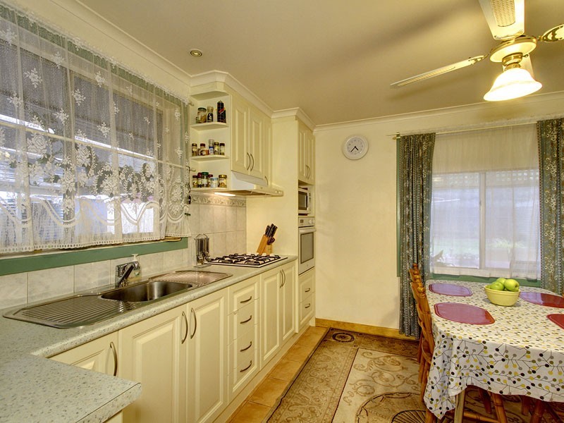 6 Gerard Street, Christie Downs SA 5164