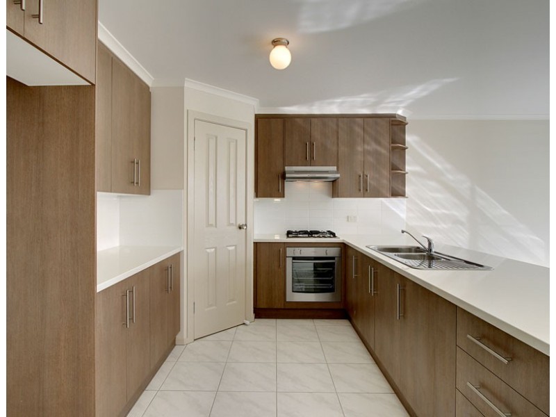 16 Yarr Crescent, Seaford Meadows SA 5169