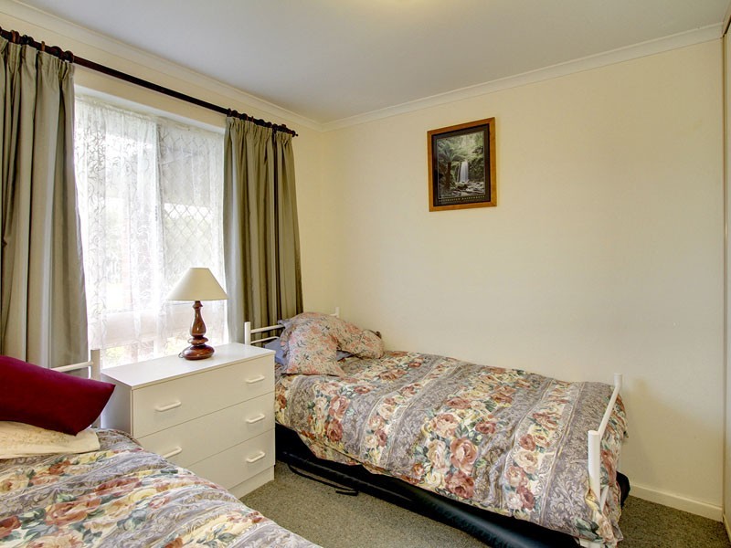19 Weeroona Avenue, Port Noarlunga South SA 5167