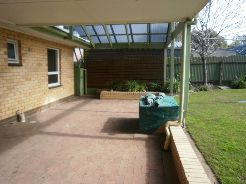 5 Pedro Avenue, Morphett Vale SA 5162