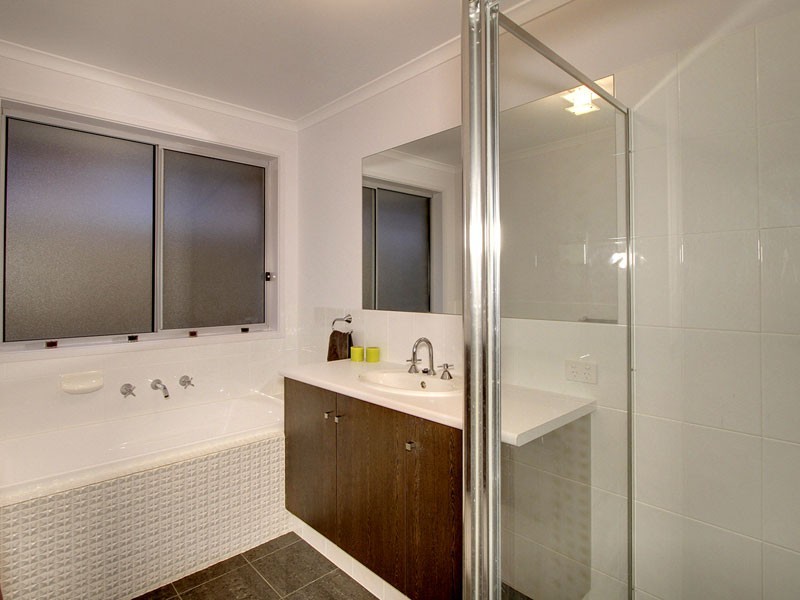 7 Knoll Avenue, Aldinga Beach SA 5173