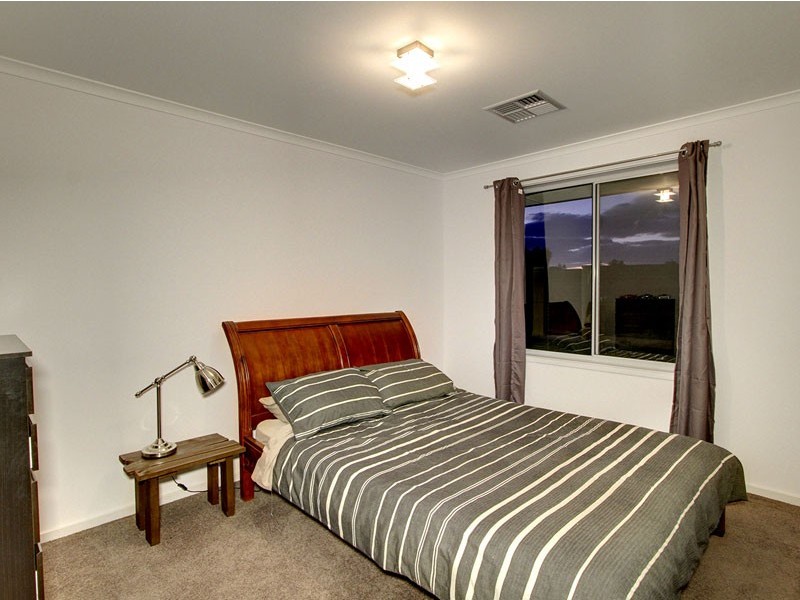 7 Knoll Avenue, Aldinga Beach SA 5173