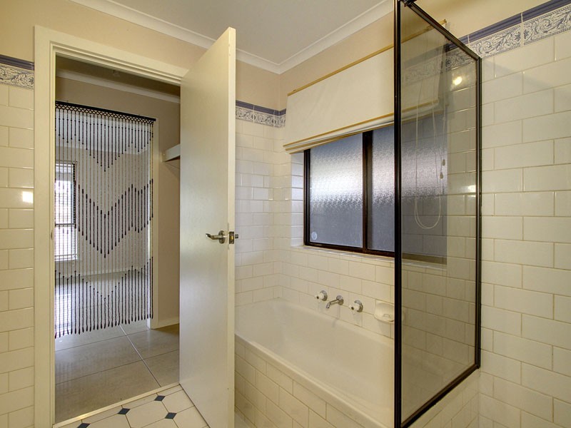 3 Holden Street, Port Willunga SA 5173