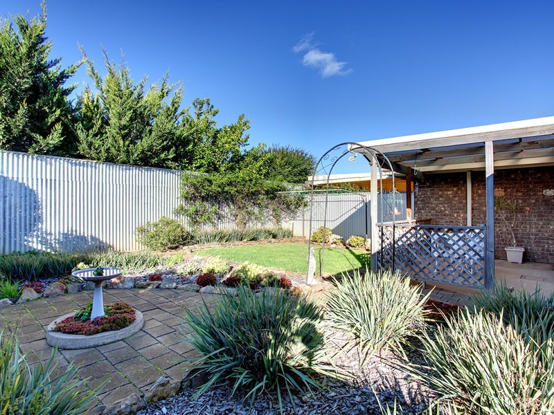 Unit 2/24 Wahratta Avenue, Morphett Vale SA 5162