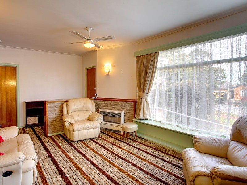 19 Surrey Parade, Morphett Vale SA 5162