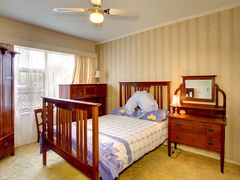 19 Surrey Parade, Morphett Vale SA 5162