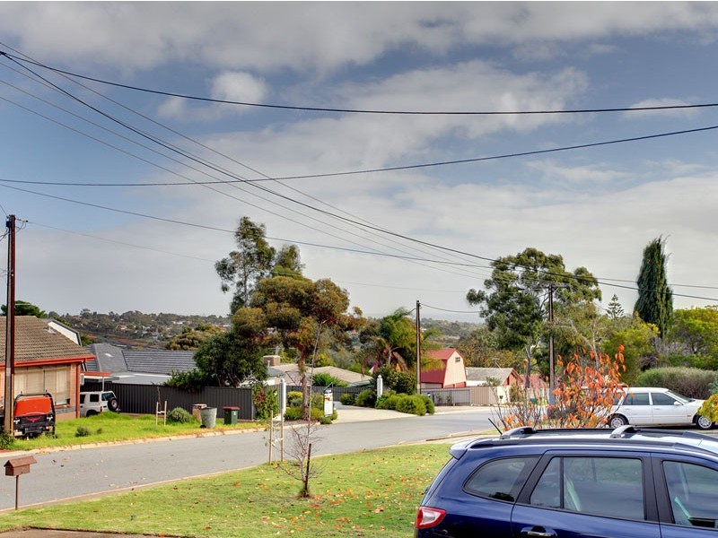 19 Surrey Parade, Morphett Vale SA 5162