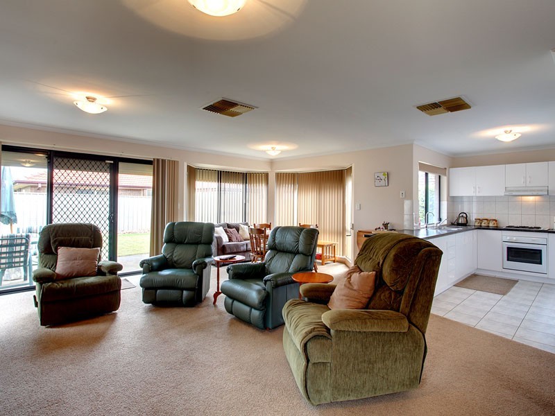 28 Lynton Terrace, Seaford SA 5169