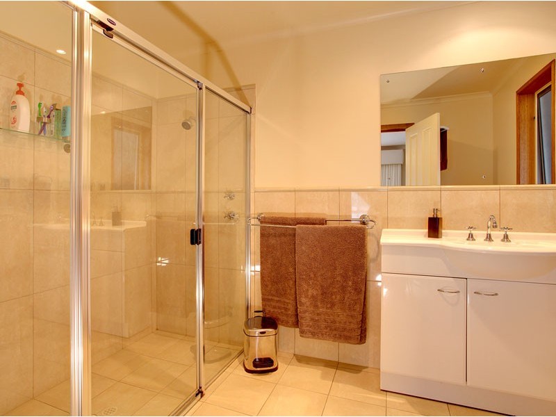 11 Bay Place, Woodcroft SA 5162