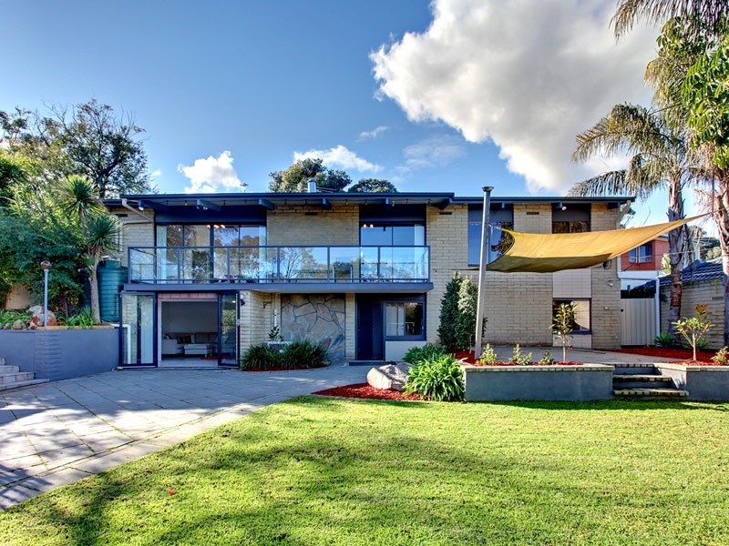 16 Nightingale Crescent, O’halloran Hill SA 5158