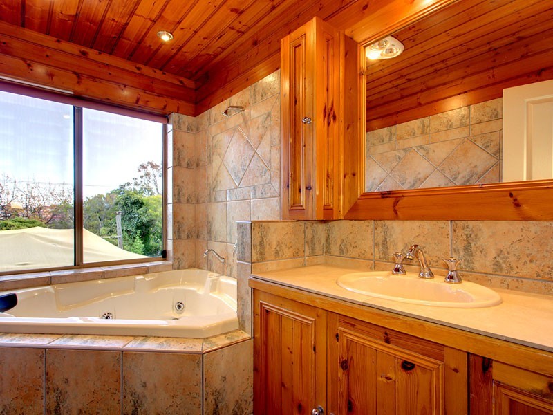 16 Nightingale Crescent, O’halloran Hill SA 5158