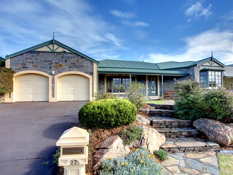 22 Valley View Drive, Mclaren Vale SA 5171