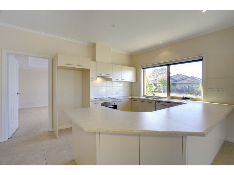 66 Barton Circuit, Mount Barker SA 5251