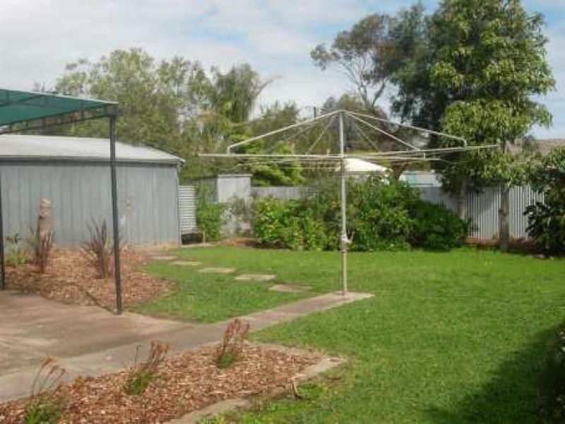 16 Elizabeth Road, Christie Downs SA 5164