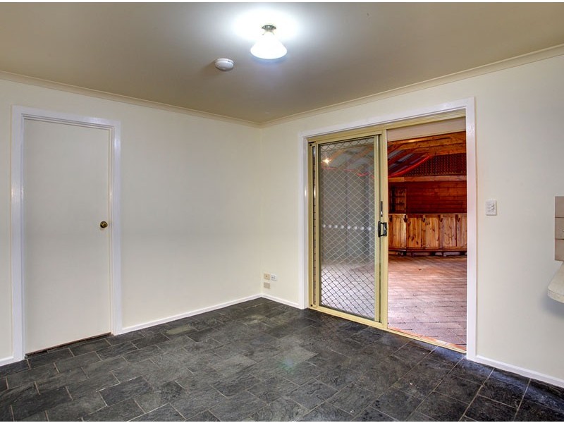 37 Sherebrooke Boulevard, Woodcroft SA 5162