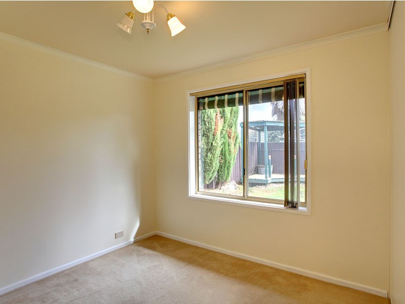 37 Sherebrooke Boulevard, Woodcroft SA 5162