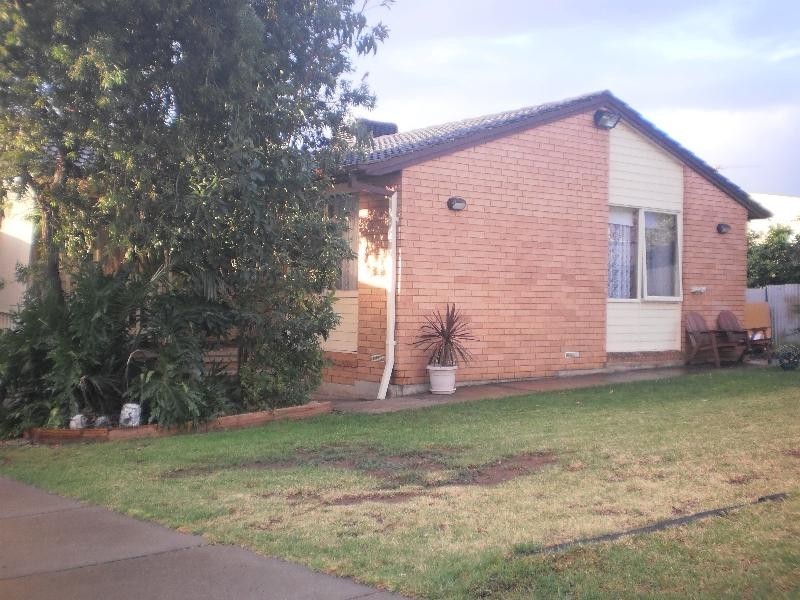 23 Denby Close, Christie Downs SA 5164