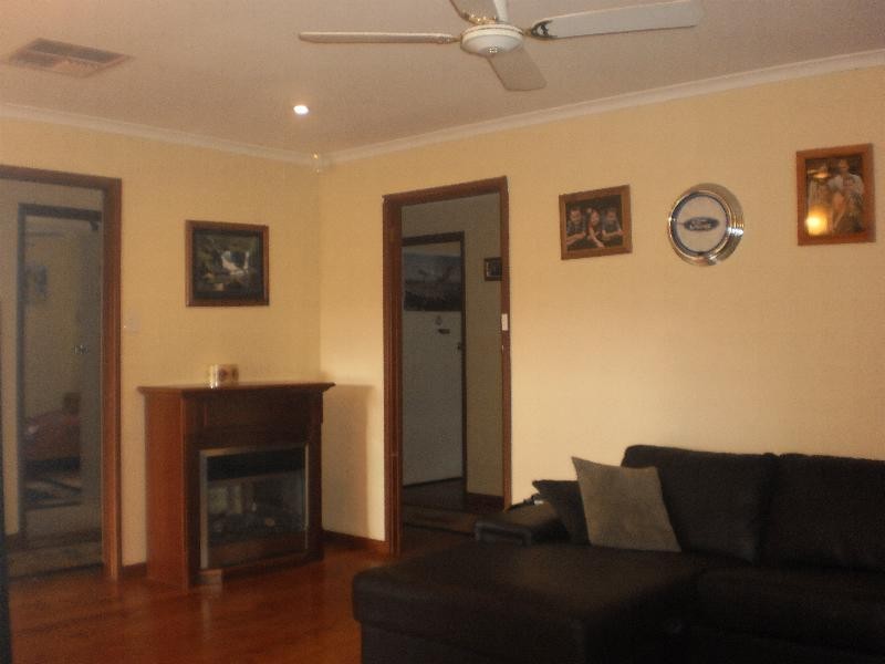 23 Denby Close, Christie Downs SA 5164