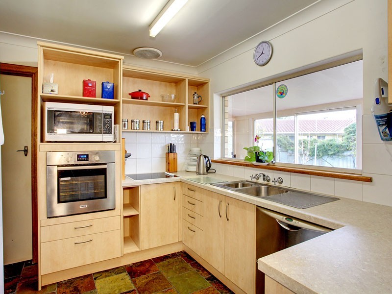11 Haseldene Drive, Christie Downs SA 5164