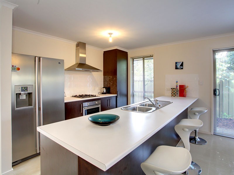 23 Scarvell Avenue, Trott Park SA 5158