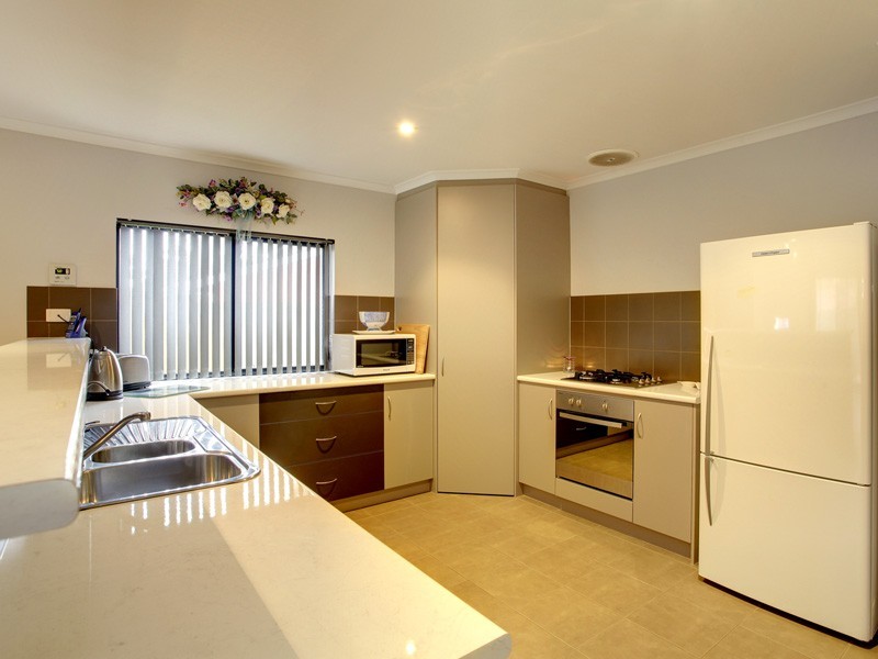 211 States Road, Morphett Vale SA 5162