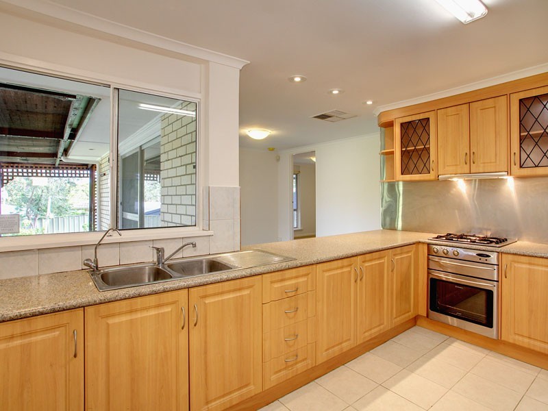 19 Tindall Crescent, Sheidow Park SA 5158