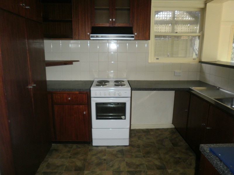 99 Warri Parri Drive, Flagstaff Hill SA 5159