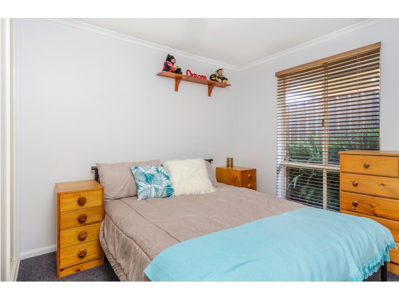 54 Vennachar Drive, Hallett Cove SA 5158