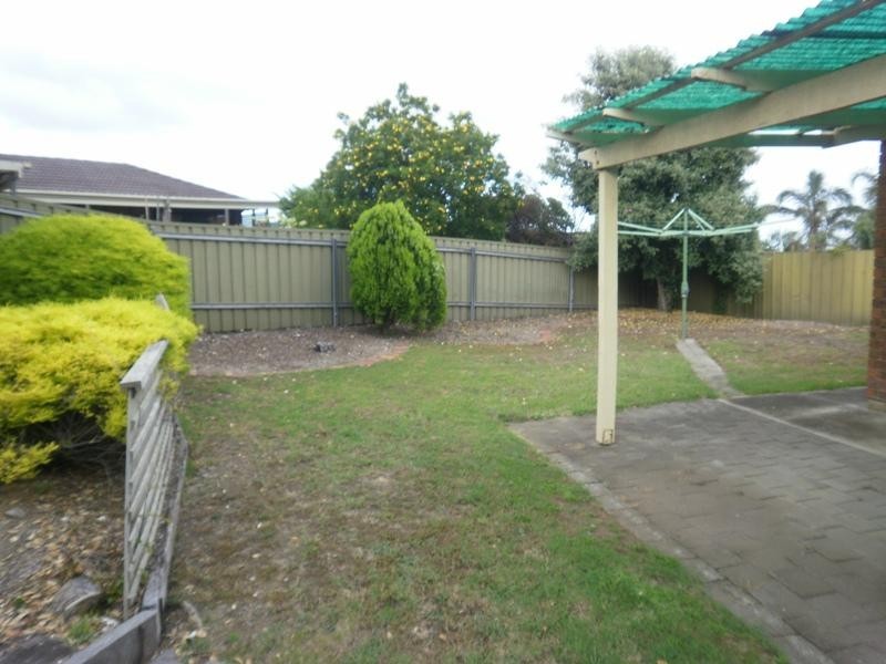 52 French Crescent, Trott Park SA 5158