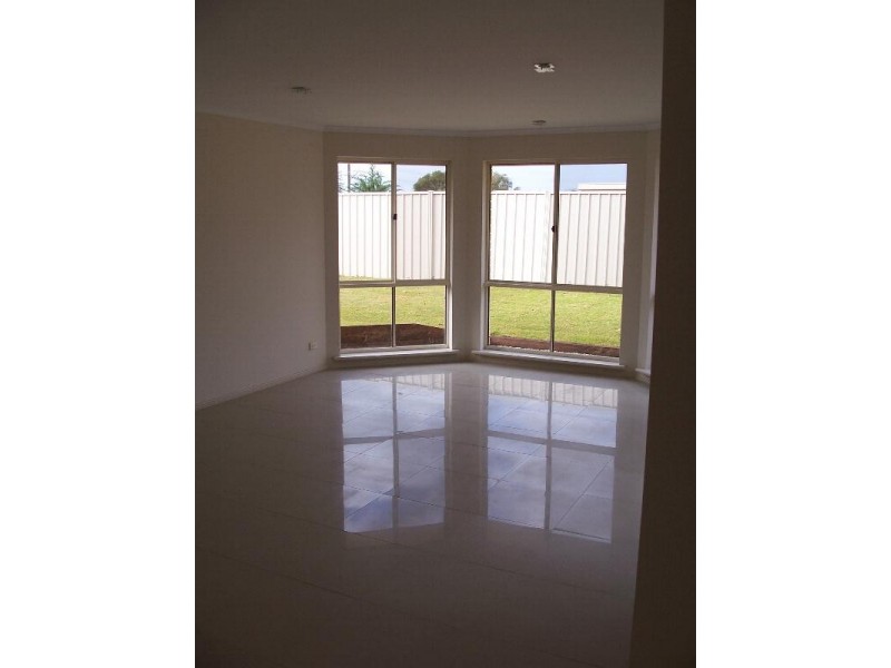 10 Pebble Court, Aldinga Beach SA 5173