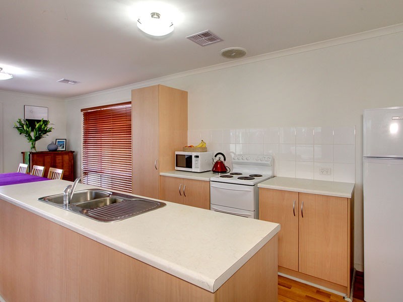 9 Hams Road, Flagstaff Hill SA 5159