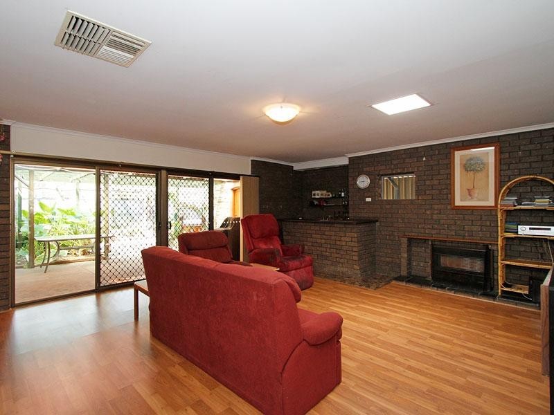 10 Christine Street, Morphett Vale SA 5162