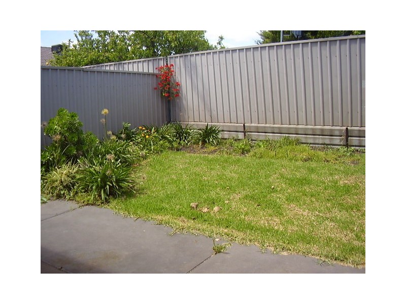 12 Veart Court, Woodcroft SA 5162