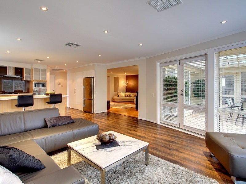 55 Tobin Crescent, Woodcroft SA 5162