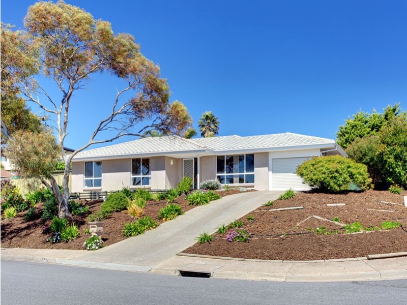 16 Woodsmans Copse, Hallett Cove SA 5158