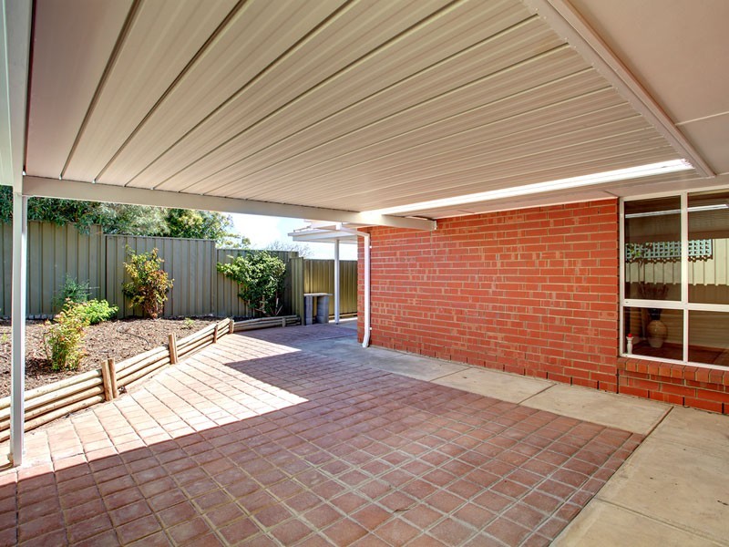 16 Woodsmans Copse, Hallett Cove SA 5158