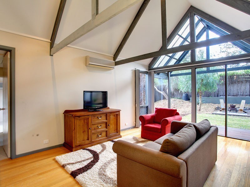 17 Miller Drive, Happy Valley SA 5159