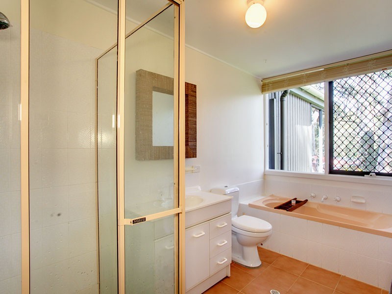 17 Miller Drive, Happy Valley SA 5159