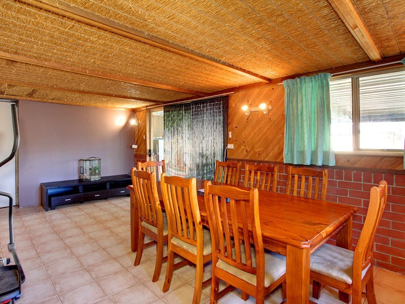 42 Kalgoorlie Avenue, Port Noarlunga South SA 5167