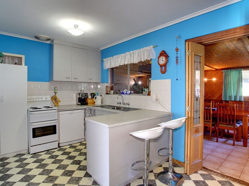 42 Kalgoorlie Avenue, Port Noarlunga South SA 5167