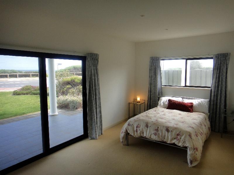 Unit 1, 135 Esplanade, Aldinga Beach SA 5173