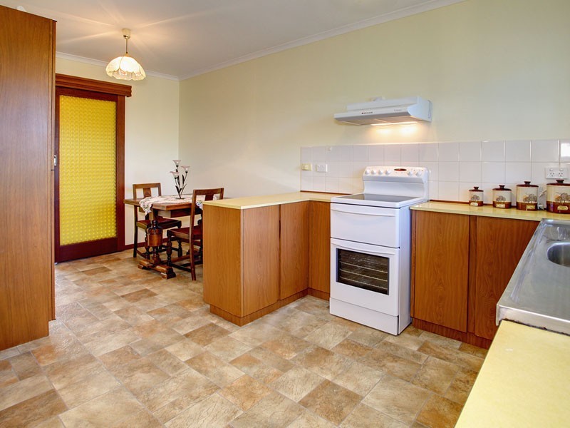 Unit 2, 42 Second Avenue, Moana SA 5169