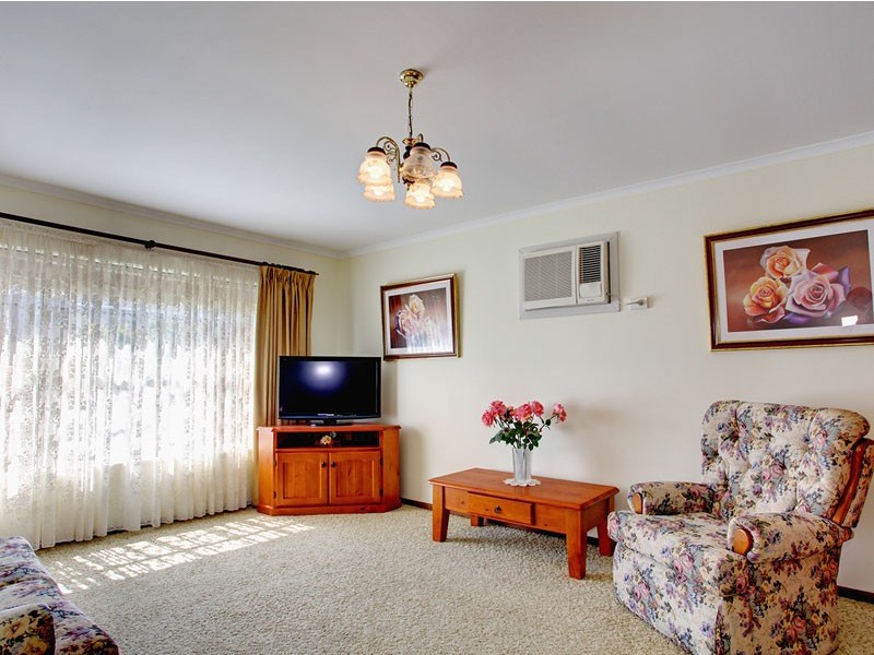 Unit 2, 42 Second Avenue, Moana SA 5169