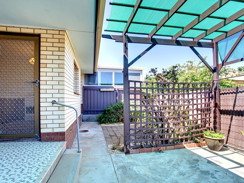 Unit 2, 42 Second Avenue, Moana SA 5169