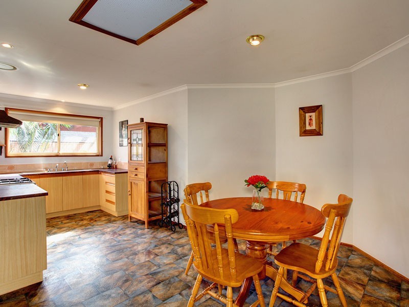 8 Salerno Court, Woodcroft SA 5162